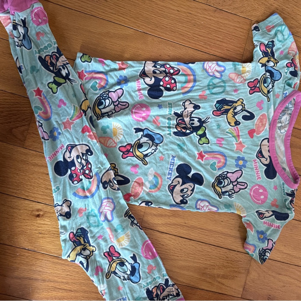 5/6 little sleepies Minnie & Friends